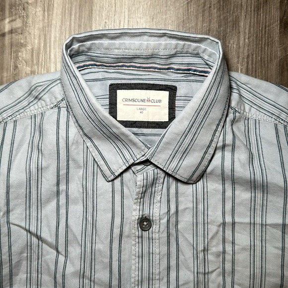Crimsoune Club Long Sleeve Button Down Shirt - Large - Picture 6 of 6